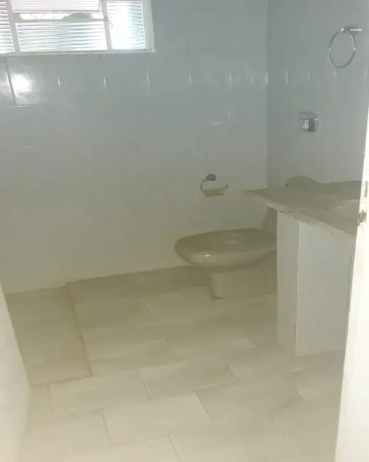 Foto 3 de Casa com 2 quartos à venda, 275m2 em Aracoiaba Da Serra - SP