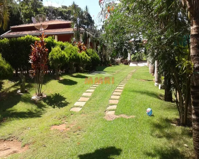 Foto 2 de Chácara com 3 quartos à venda, 2000m2 em Aracoiaba Da Serra - SP