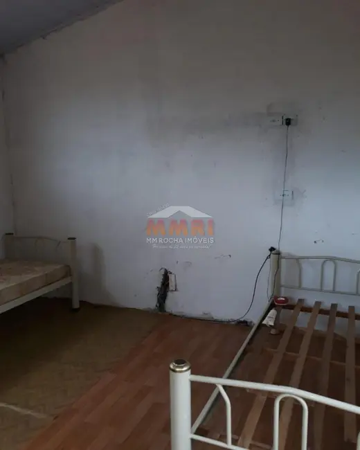 Foto 2 de Chácara com 3 quartos à venda, 1000m2 em Aracoiaba Da Serra - SP