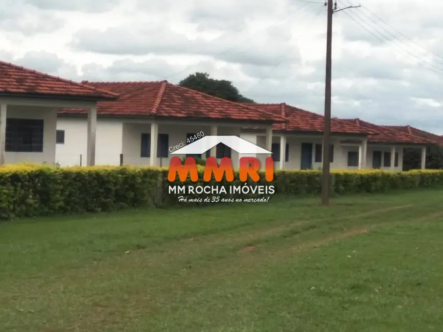 Fazenda / Haras com 1 quarto à venda, 1275m2 em Presidente Prudente - SP - imagem 6 Foto 6 de Fazenda / Haras com 1 quarto à venda, 1275m2 em Presidente Prudente - SP