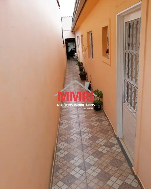 Foto 2 de Casa com 3 quartos à venda, 120m2 em Centro, Aracoiaba Da Serra - SP