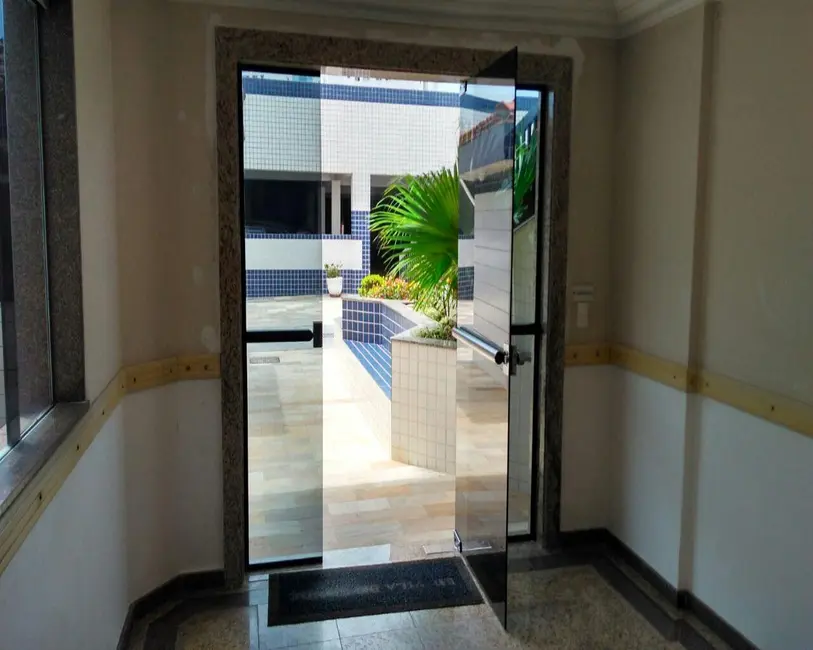 Foto 6 de Apartamento com 1 quarto à venda, 75m2 em Mongagua - SP