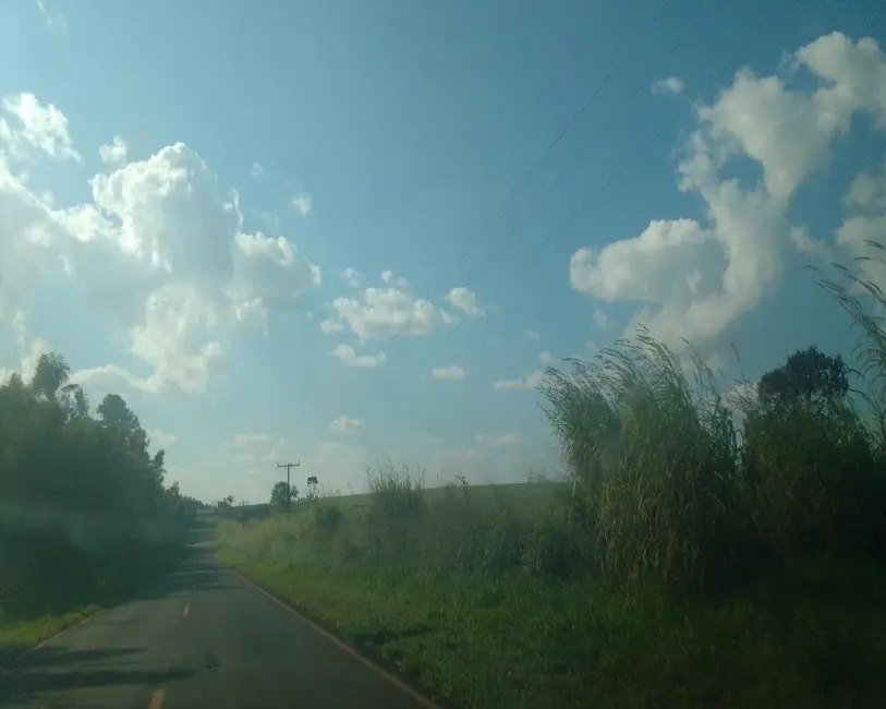 Foto 4 de Fazenda / Haras com 1 quarto à venda, 200m2 em Jumirim - SP