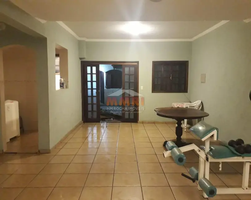 Foto 9 de Casa com 4 quartos à venda, 150m2 em Vila Franci, São Paulo - SP