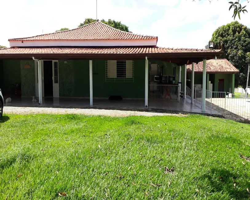 Foto 2 de Chácara com 4 quartos à venda, 3800m2 em Iperozinho, Capela Do Alto - SP