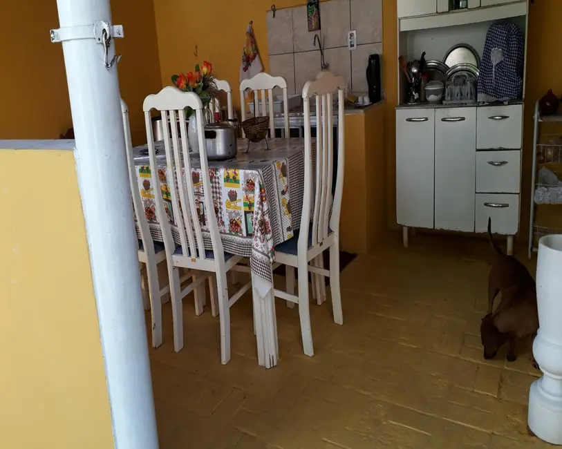 Foto 3 de Casa com 2 quartos à venda, 250m2 em Aracoiaba Da Serra - SP