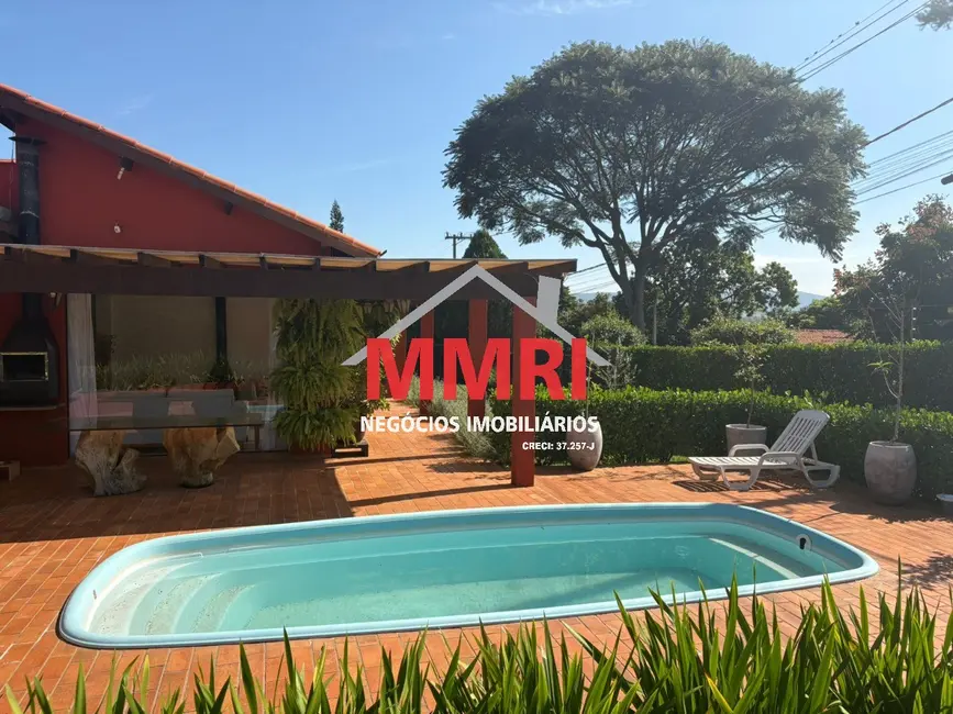 Foto 8 de Chácara com 3 quartos à venda, 212m2 em Aracoiaba Da Serra - SP