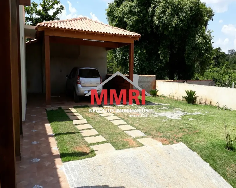 Foto 2 de Chácara com 4 quartos à venda, 1000m2 em Aracoiaba Da Serra - SP