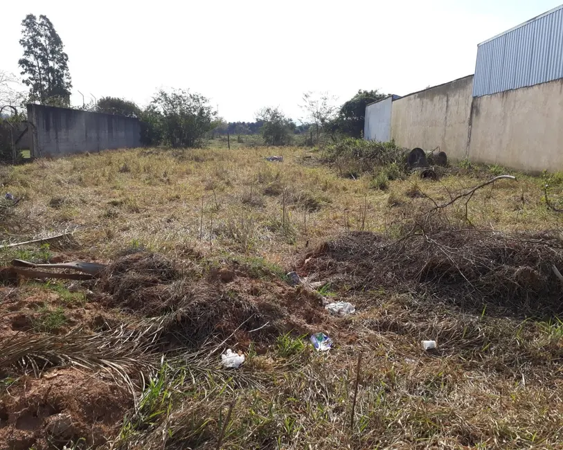 Foto 4 de Terreno / Lote à venda, 1128m2 em Aracoiaba Da Serra - SP