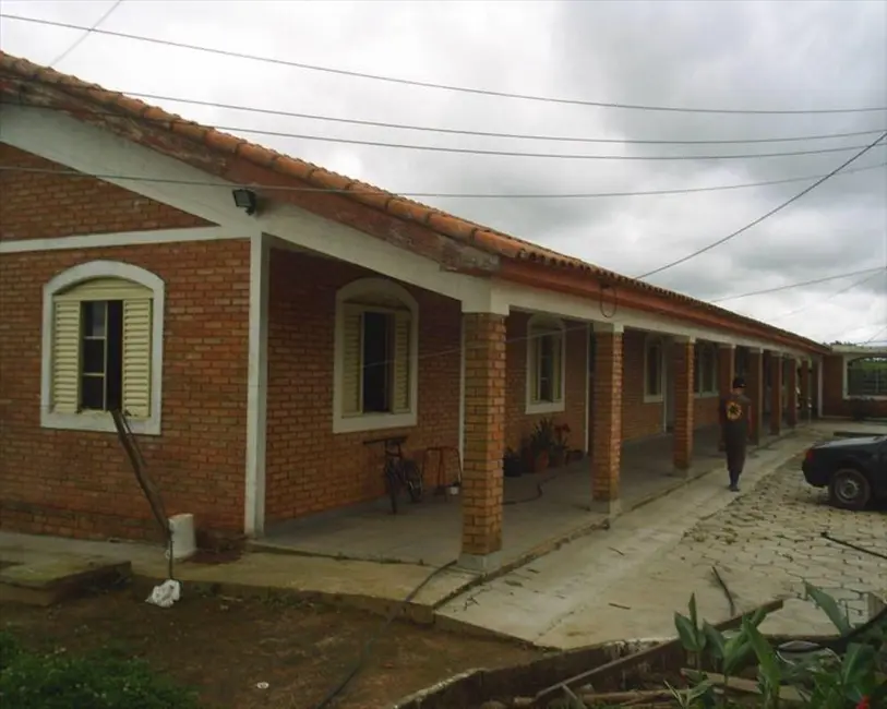 Foto 6 de Fazenda / Haras com 9 quartos à venda, 2000m2 em Sao Miguel Arcanjo - SP