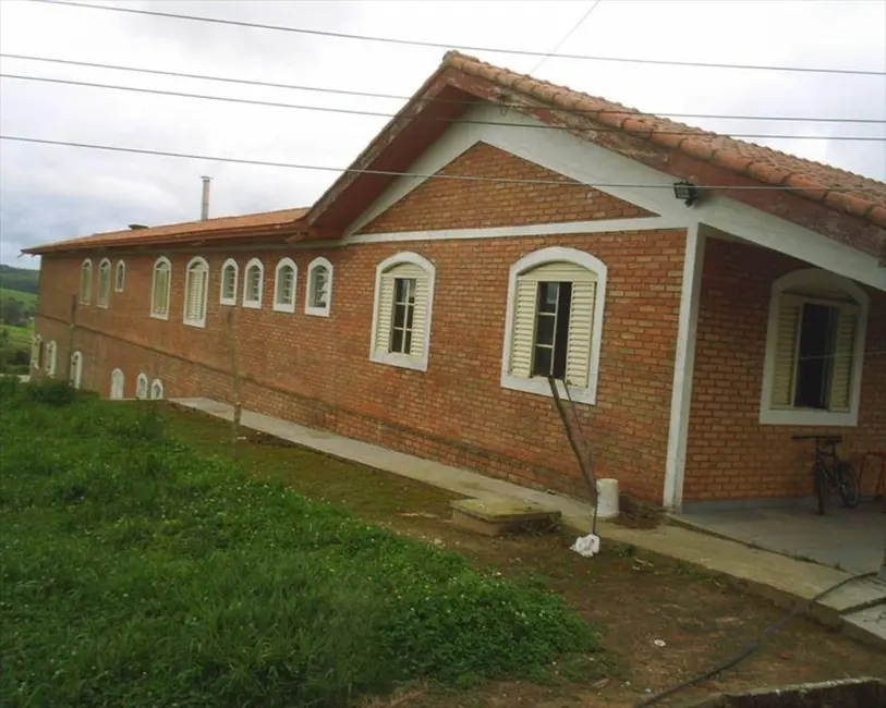 Foto 5 de Fazenda / Haras com 9 quartos à venda, 2000m2 em Sao Miguel Arcanjo - SP