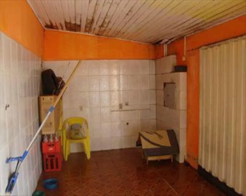 Foto 3 de Casa com 3 quartos à venda, 155m2 em Aracoiaba Da Serra - SP