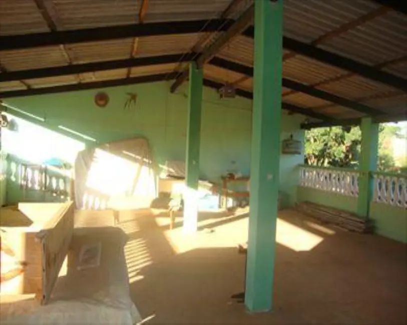 Foto 2 de Chácara com 3 quartos à venda, 1000m2 em Aracoiaba Da Serra - SP