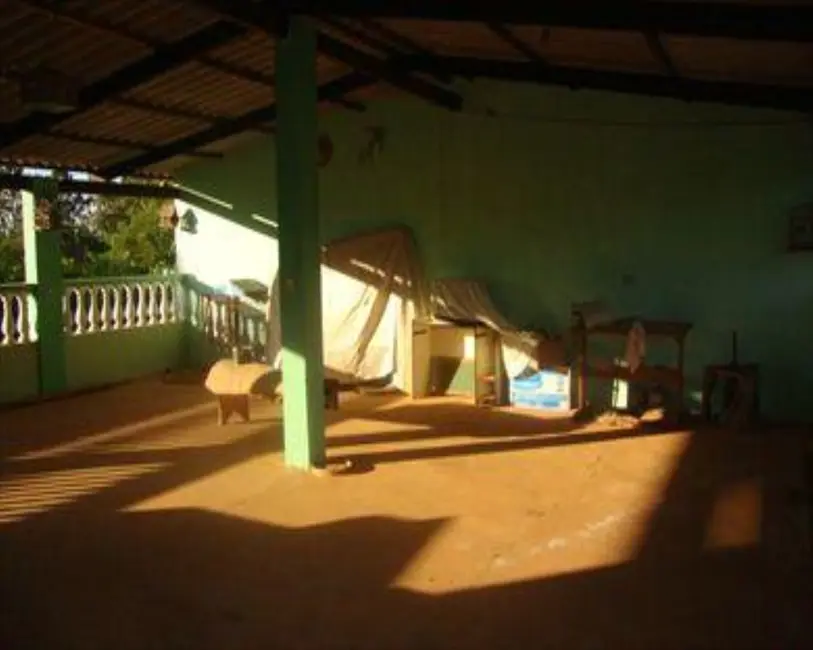 Foto 5 de Chácara com 3 quartos à venda, 1000m2 em Aracoiaba Da Serra - SP