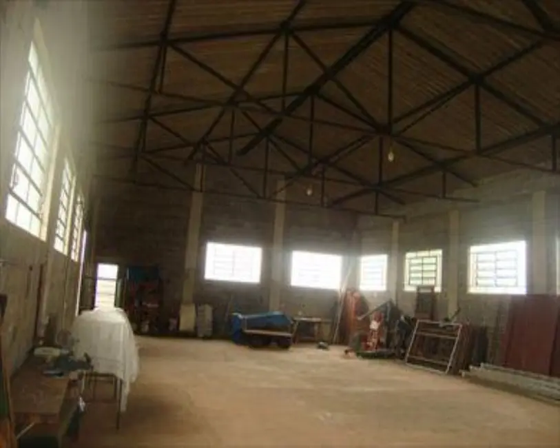 Foto 2 de Chácara com 6 quartos à venda, 6000m2 em Aracoiaba Da Serra - SP
