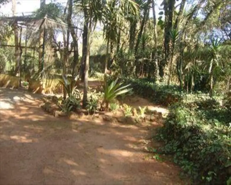 Foto 39 de Chácara com 3 quartos à venda, 4000m2 em Aracoiaba Da Serra - SP