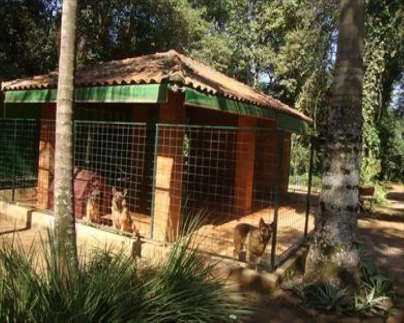Foto 38 de Chácara com 3 quartos à venda, 4000m2 em Aracoiaba Da Serra - SP