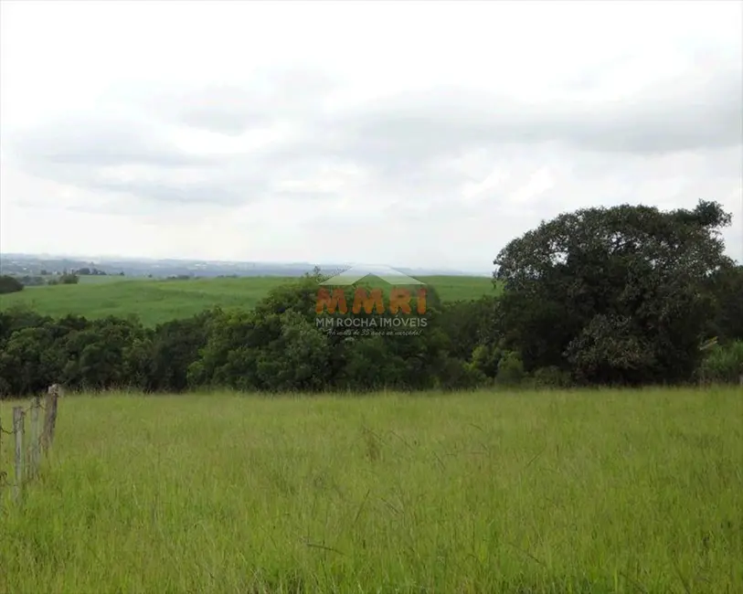 Foto 7 de Terreno / Lote à venda, 4500m2 em Aracoiaba Da Serra - SP