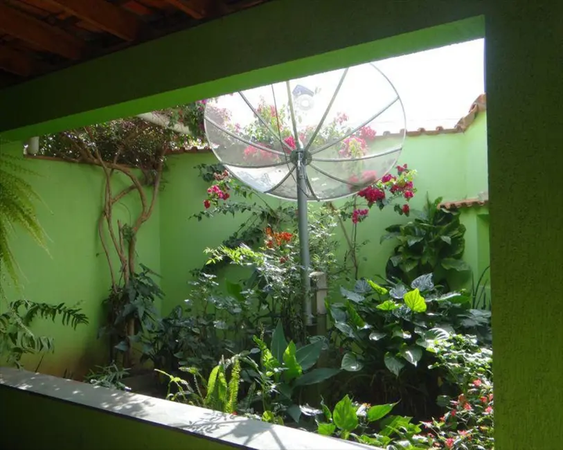 Foto 3 de Chácara com 3 quartos à venda, 2500m2 em Aracoiaba Da Serra - SP