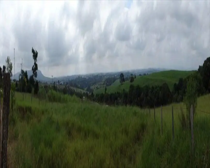 Foto 5 de Terreno / Lote à venda, 5463m2 em Aracoiaba Da Serra - SP