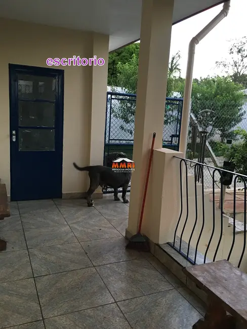 Foto 3 de Chácara com 6 quartos à venda, 2460m2 em Aracoiaba Da Serra - SP