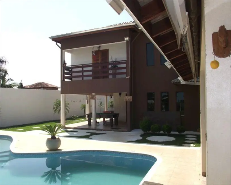 Foto 9 de Chácara com 6 quartos à venda, 1000m2 em Aracoiaba Da Serra - SP