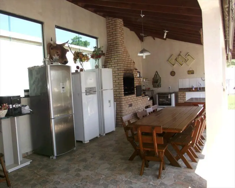 Foto 4 de Chácara com 6 quartos à venda, 1000m2 em Aracoiaba Da Serra - SP