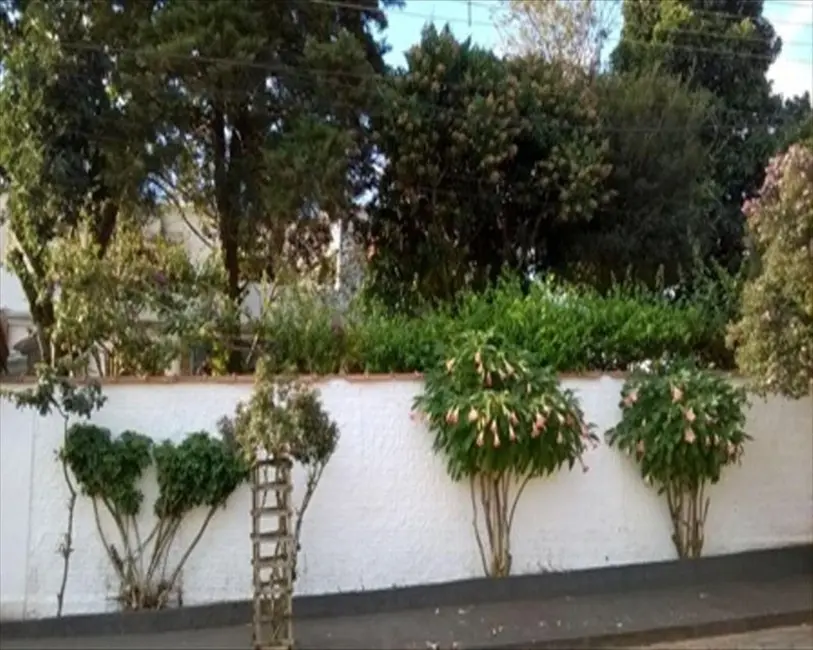 Sobrado com 3 quartos à venda, 583m2 em Vila Jussara Maria, Avare - SP - imagem 8 Foto 8 de Sobrado com 3 quartos à venda, 583m2 em Vila Jussara Maria, Avare - SP