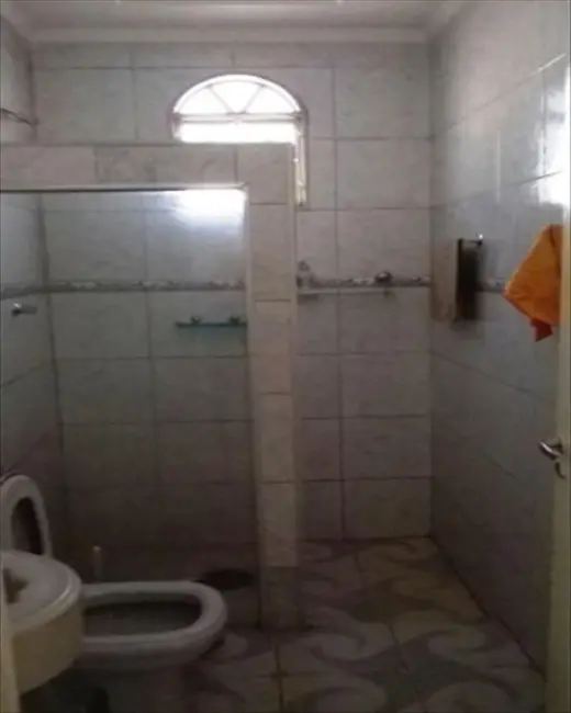 Sobrado com 3 quartos à venda, 583m2 em Vila Jussara Maria, Avare - SP - imagem 3 Foto 3 de Sobrado com 3 quartos à venda, 583m2 em Vila Jussara Maria, Avare - SP
