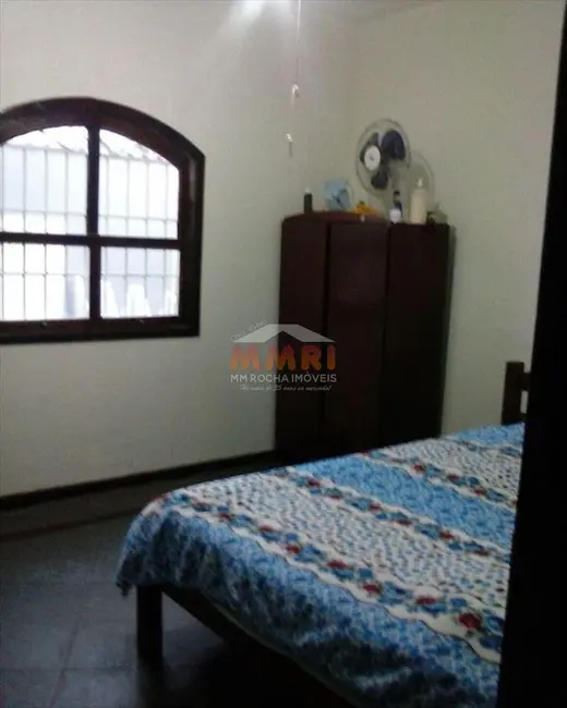 Foto 3 de Casa com 4 quartos à venda, 386m2 em Itanhaem - SP