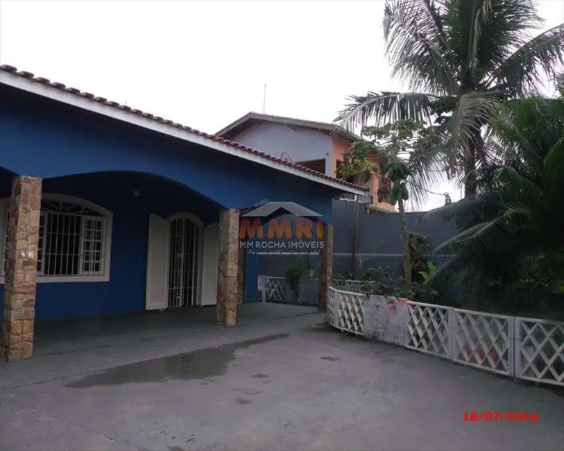 Foto 5 de Casa com 4 quartos à venda, 386m2 em Itanhaem - SP