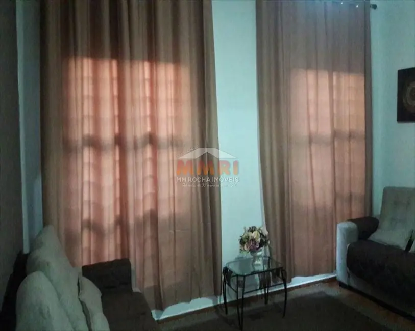 Sobrado com 6 quartos à venda, 200m2 em Jardim Brasilândia, Sorocaba - SP - imagem 7 Foto 7 de Sobrado com 6 quartos à venda, 200m2 em Jardim Brasilândia, Sorocaba - SP