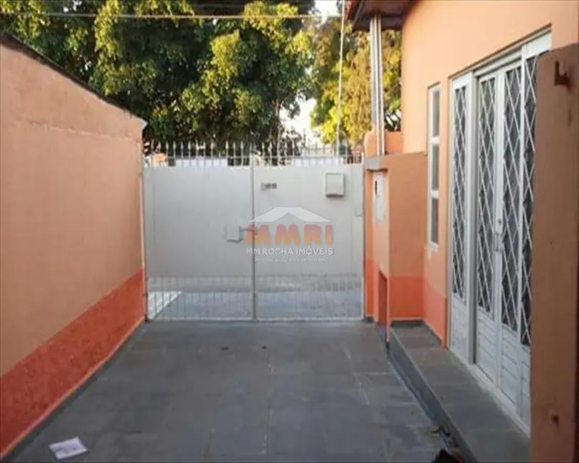 Foto 1 de Casa com 2 quartos à venda, 250m2 em Éden, Sorocaba - SP