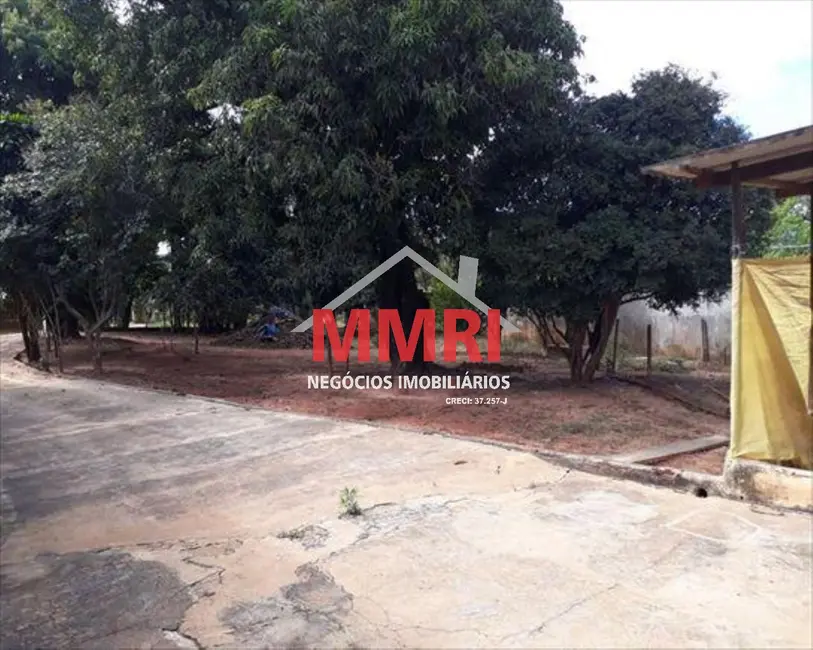 Foto 3 de Chácara com 2 quartos à venda, 2000m2 em Aracoiaba Da Serra - SP