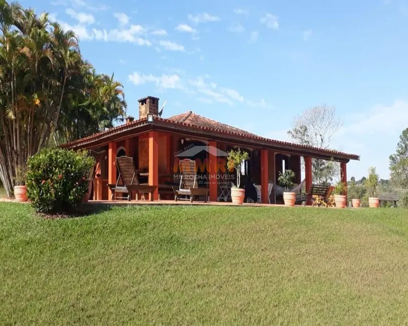 Foto 1 de Sítio / Rancho com 3 quartos à venda, 96000m2 em Aracoiaba Da Serra - SP