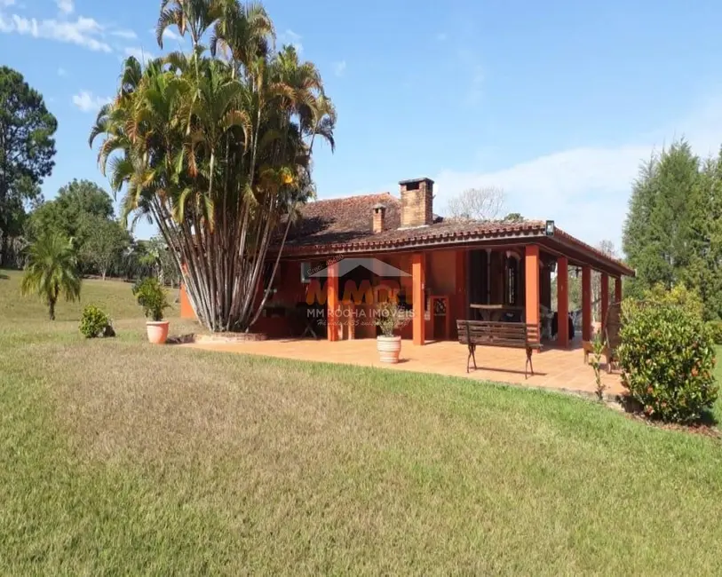 Sítio / Rancho com 3 quartos à venda, 96000m2 em Aracoiaba Da Serra - SP - imagem 2 Foto 2 de Sítio / Rancho com 3 quartos à venda, 96000m2 em Aracoiaba Da Serra - SP