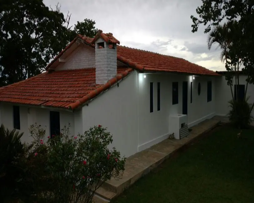 Foto 1 de Sítio / Rancho com 3 quartos à venda, 10m2 em Sao Miguel Arcanjo - SP