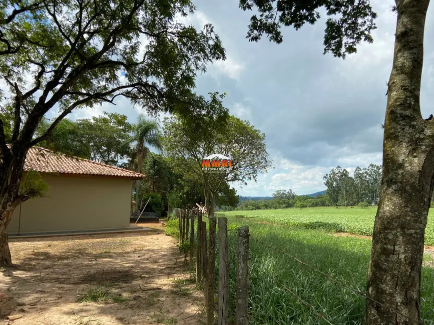 Sítio / Rancho com 2 quartos à venda, 17m2 em Aracoiaba Da Serra - SP - imagem 8 Foto 8 de Sítio / Rancho com 2 quartos à venda, 17m2 em Aracoiaba Da Serra - SP