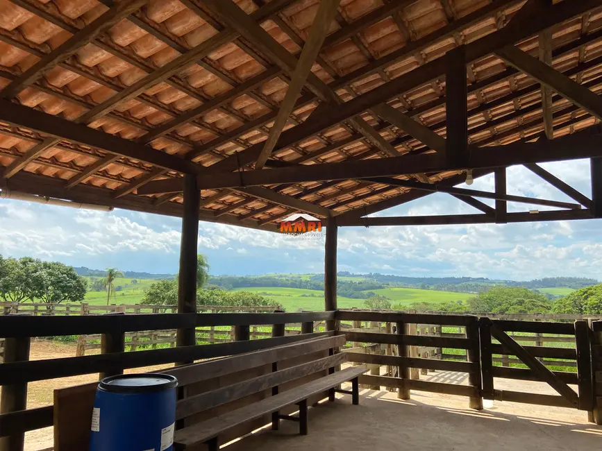 Sítio / Rancho com 2 quartos à venda, 17m2 em Aracoiaba Da Serra - SP - imagem 6 Foto 6 de Sítio / Rancho com 2 quartos à venda, 17m2 em Aracoiaba Da Serra - SP