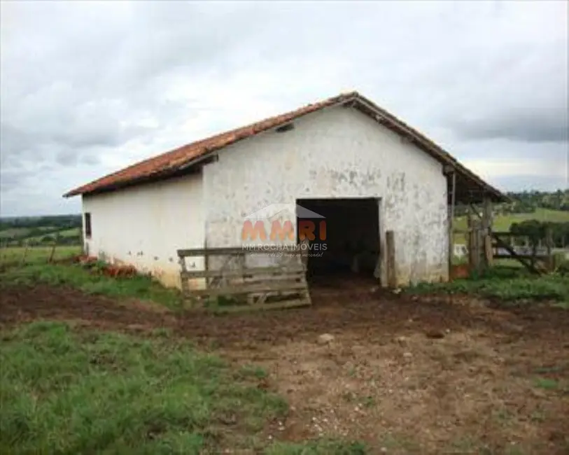 Foto 3 de Sítio / Rancho com 3 quartos à venda em Aracoiaba Da Serra - SP