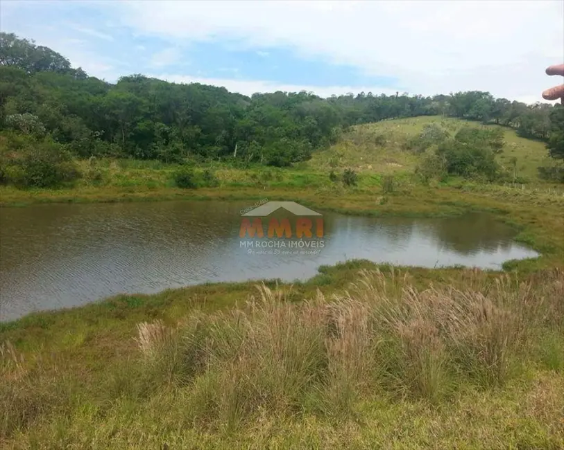 Foto 3 de Sítio / Rancho com 2 quartos à venda, 56000m2 em Aracoiaba Da Serra - SP