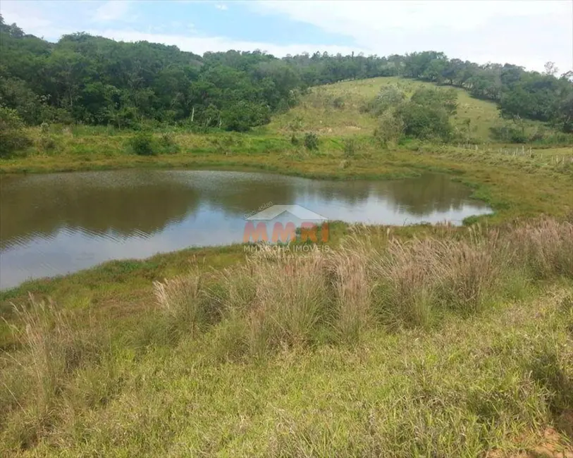 Foto 1 de Sítio / Rancho com 2 quartos à venda, 56000m2 em Aracoiaba Da Serra - SP