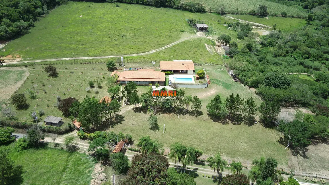 Foto 5 de Sítio / Rancho com 4 quartos à venda, 17000m2 em Aracoiaba Da Serra - SP