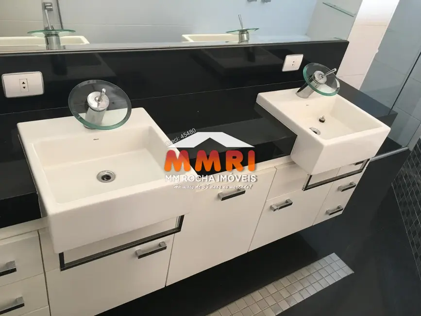 Casa com 3 quartos à venda, 380m2 em Jardim Emília, Sorocaba - SP - imagem 8 Foto 8 de Casa com 3 quartos à venda, 380m2 em Jardim Emília, Sorocaba - SP