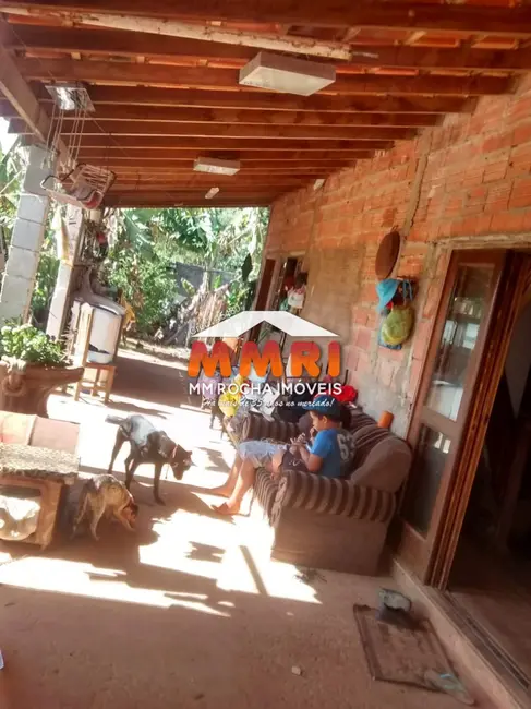 Foto 4 de Casa com 2 quartos à venda, 440m2 em Aracoiaba Da Serra - SP