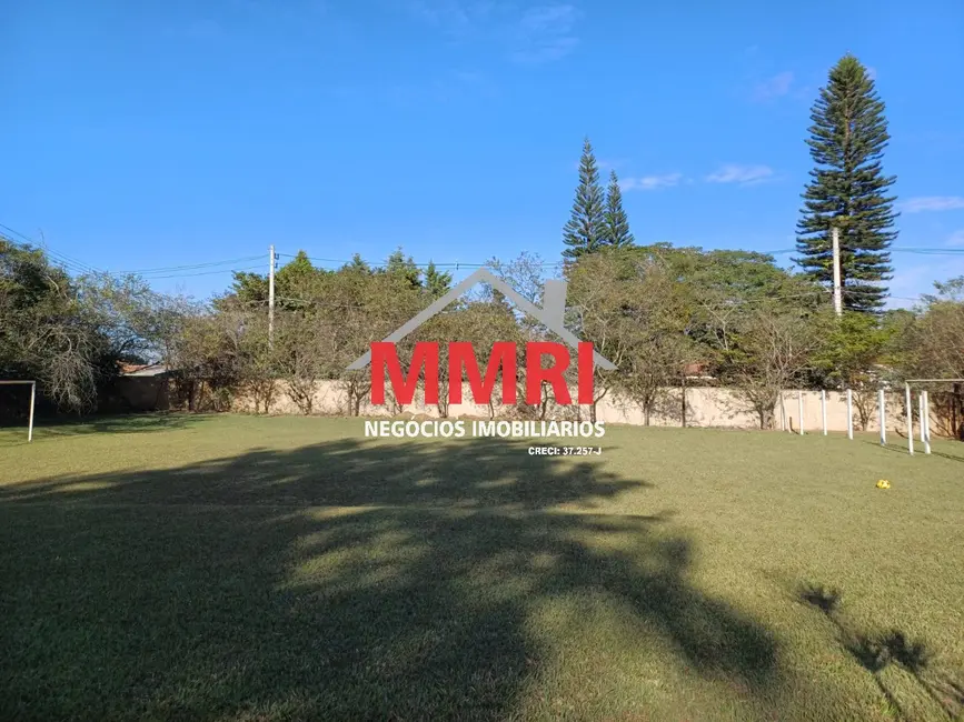 Foto 1 de Terreno / Lote à venda, 914m2 em Aracoiaba Da Serra - SP