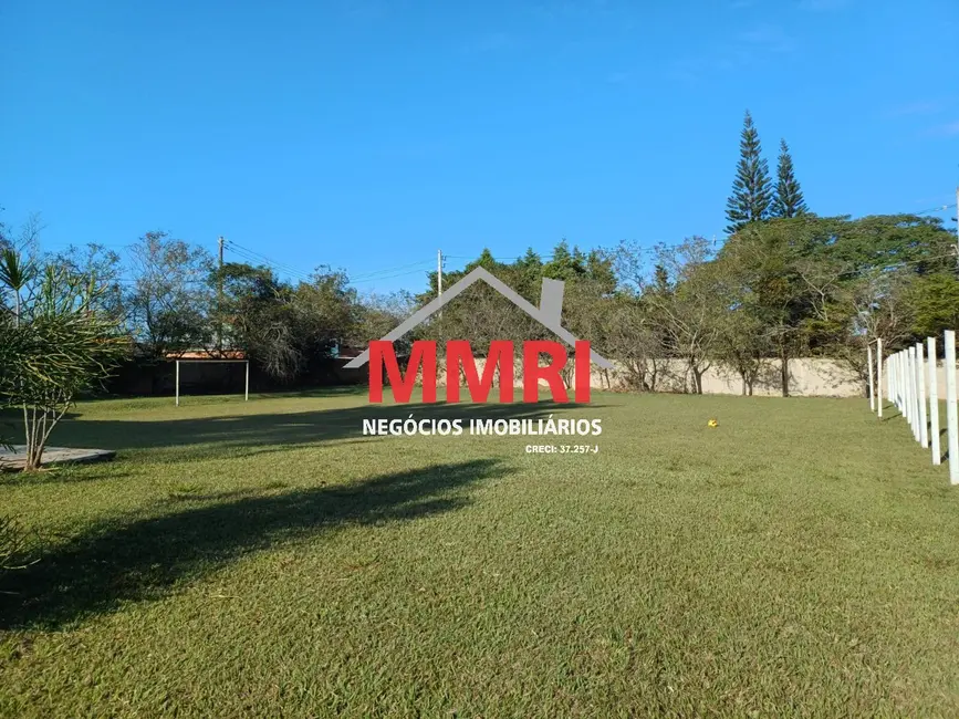 Foto 2 de Terreno / Lote à venda, 914m2 em Aracoiaba Da Serra - SP