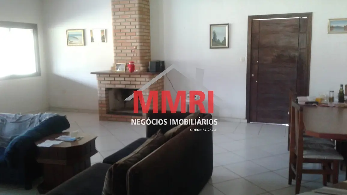 Foto 7 de Chácara com 3 quartos à venda e para alugar, 400m2 em Aracoiaba Da Serra - SP