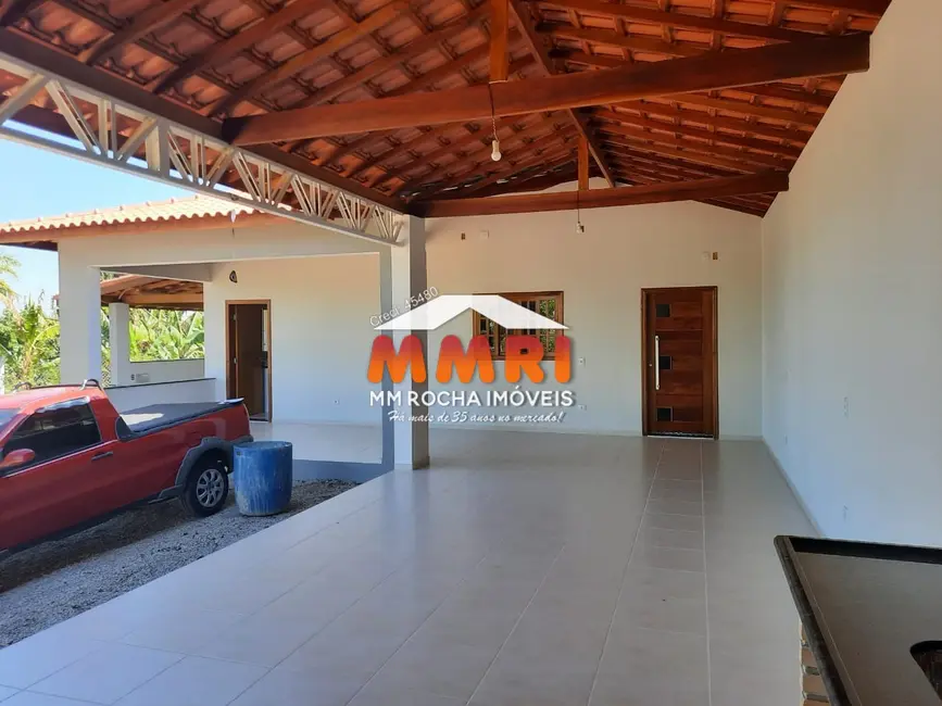 Foto 1 de Chácara com 2 quartos à venda, 170m2 em Capela Do Alto - SP