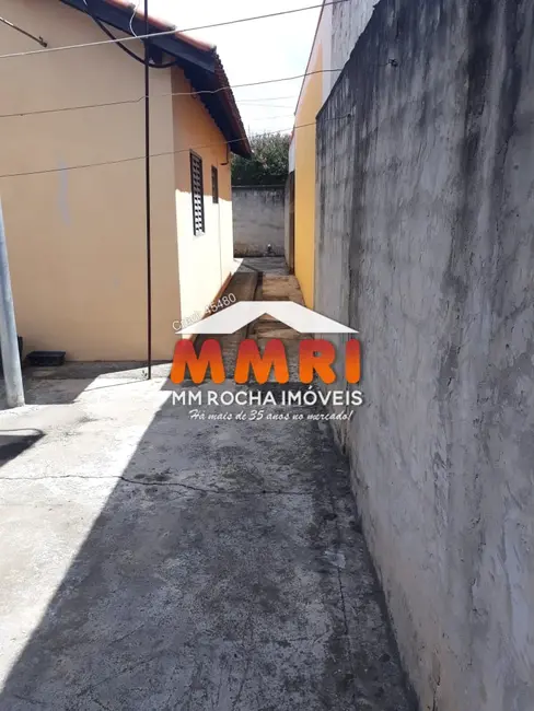 Casa com 2 quartos à venda, 42m2 em Sorocaba - SP - imagem 2 Foto 2 de Casa com 2 quartos à venda, 42m2 em Sorocaba - SP